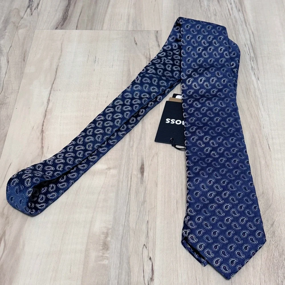 NWT BOSS Paisley‎ Print Silk Neck Tie